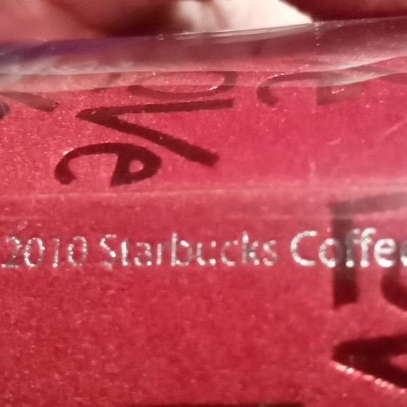 Valentine's Day Starbucks travel mug Excellent condition 💋 - Picture 4 of 7